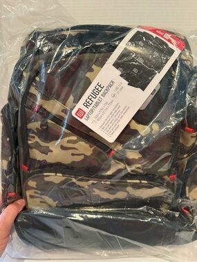 FUL refuge Camo Laptop Backpack - Green Camo